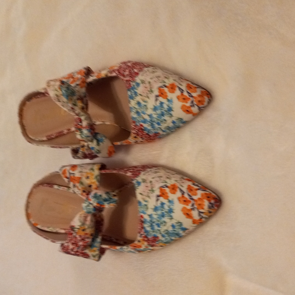 Shoes, clothes, some name brands, 8M shoes, 14 to 16 in clothes, all colors.